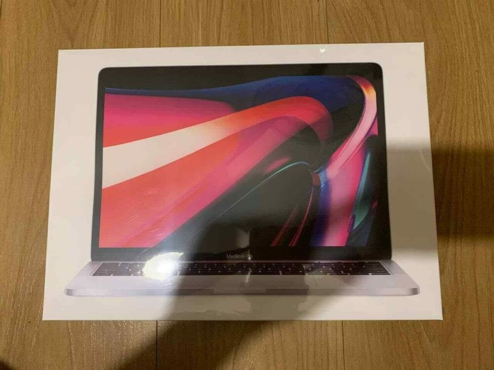 Apple 13.3" MacBook Pro M1 Chip with Retina Display (Late 2020, Space Gray)