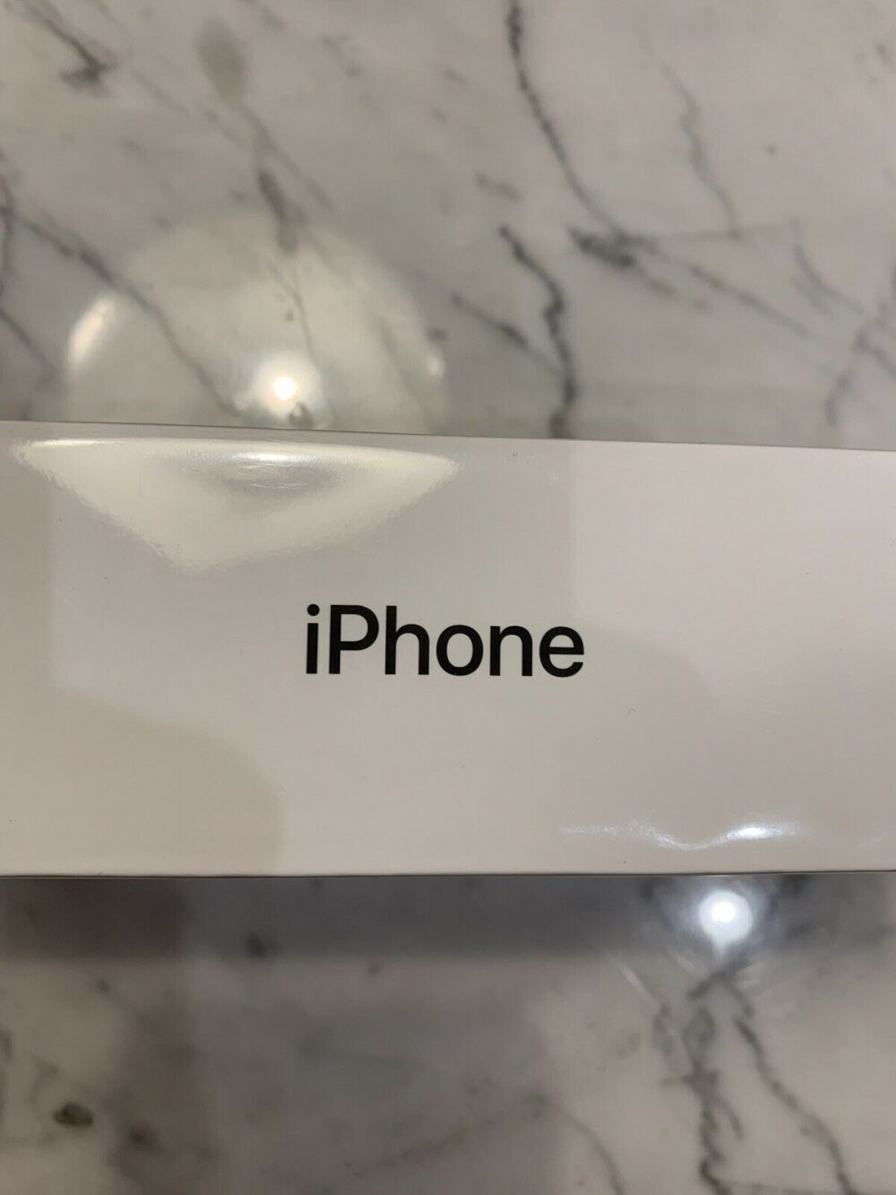 Apple iPhone XR - Fully Unlocked - Image 3
