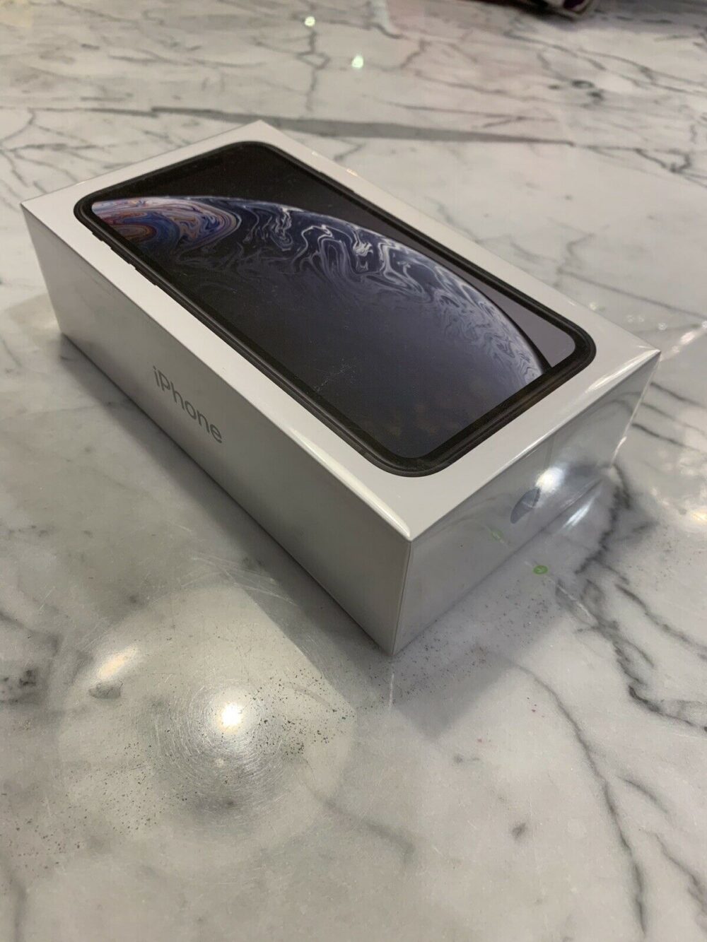 Apple iPhone XR - Fully Unlocked - Image 6