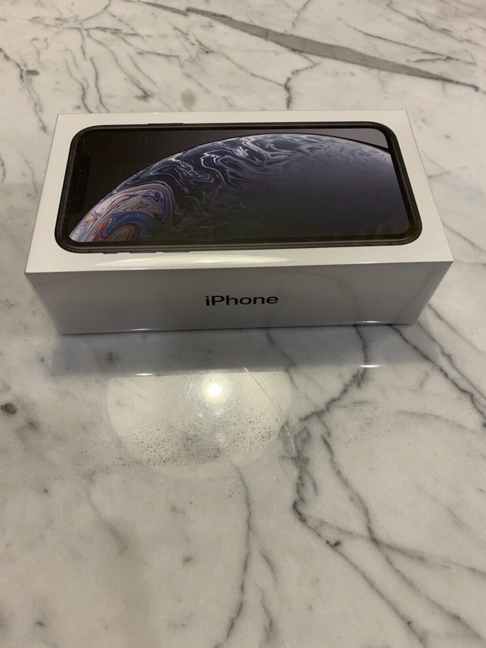 Apple iPhone XR - Fully Unlocked - Image 5
