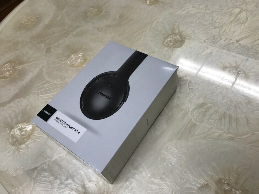 Bose QuietComfort 35 Series II Wireless Noise Cancelling Headphones (Black)