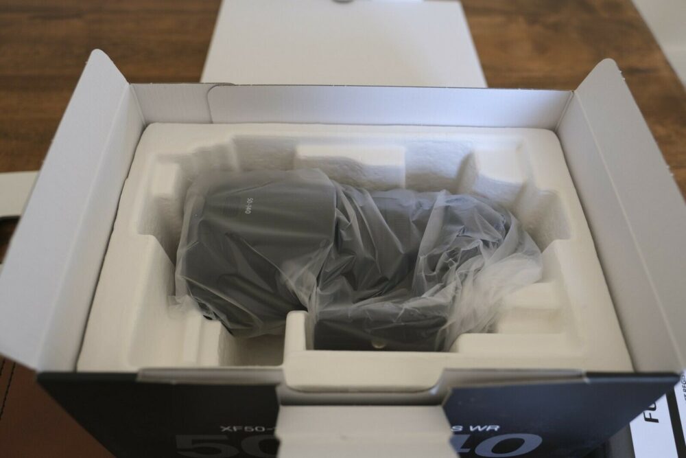 FUJIFILM XF 50-140mm f/2.8 R LM OIS WR Lens with UV Filter Kit - Image 2