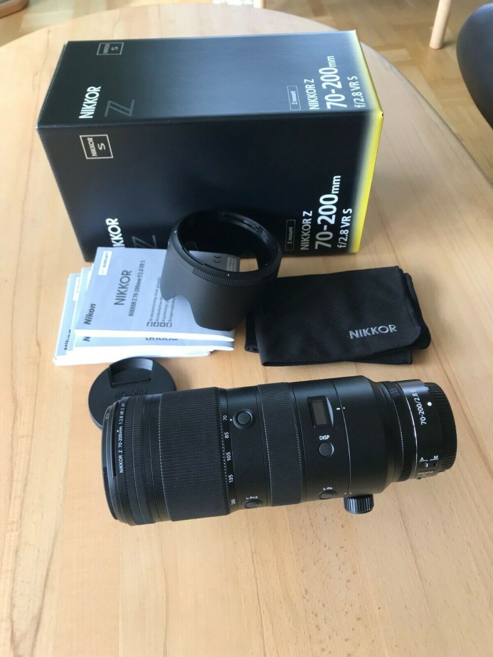 Nikon NIKKOR Z 70-200mm f/2.8 VR S Lens - Image 2