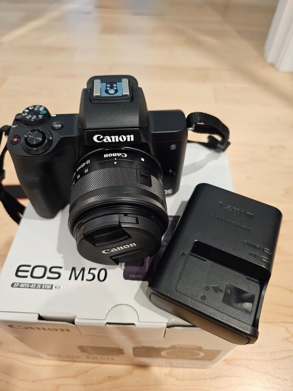 Canon EOS M50 Mirrorless Camera